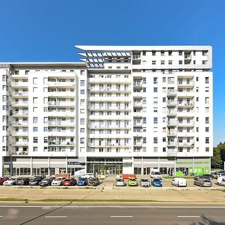 Апартаменты Aviator White Гданьск Экстерьер фото